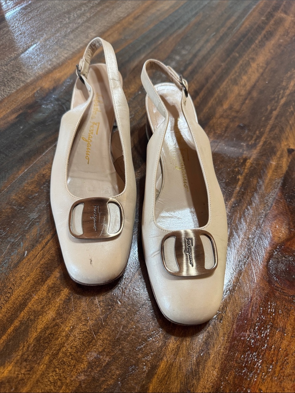 Salvatore Ferragamo Cream Leather Slingback Pumps with Signature Buckle